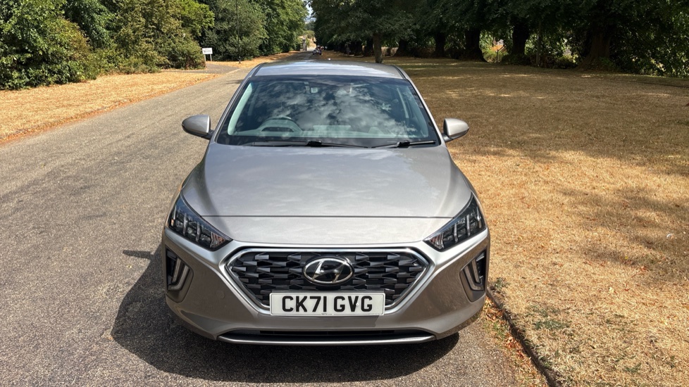 Hyundai IONIQ 1.6 GDi Hybrid Premium 5dr DCT Hybrid Hatchback - Image 21