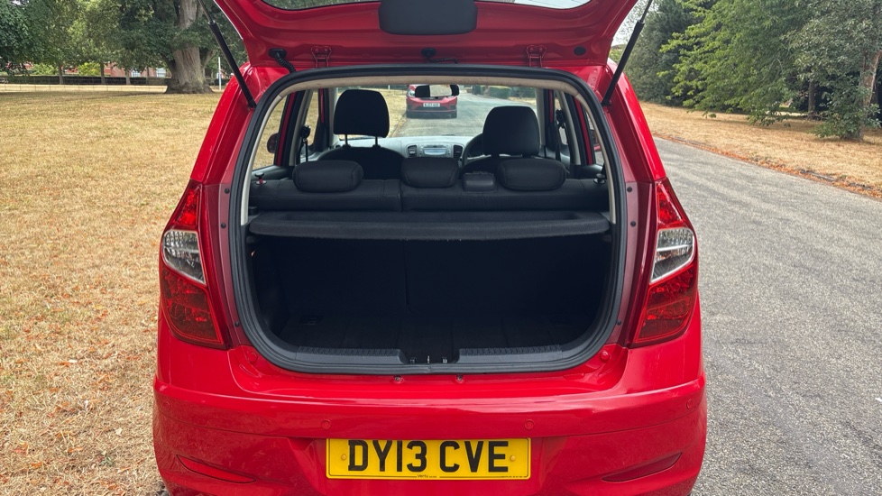 Hyundai i10 1.2 Active 5dr Auto Petrol Hatchback - Image 4