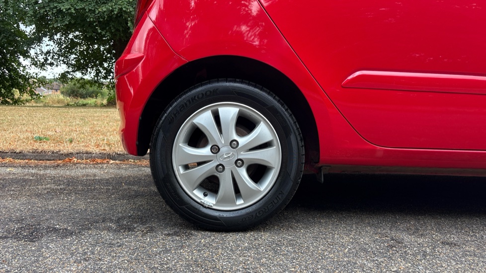 Hyundai i10 1.2 Active 5dr Auto Petrol Hatchback - Image 7