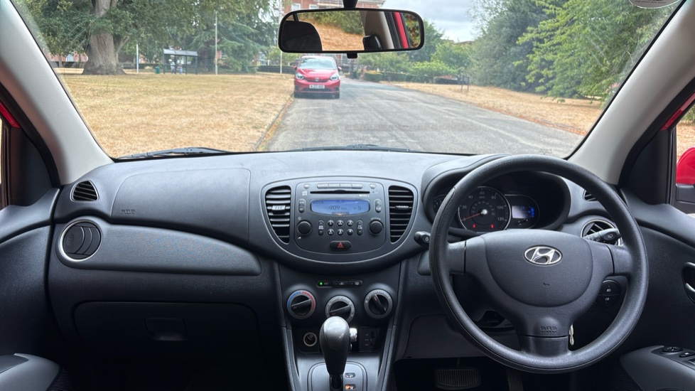 Hyundai i10 1.2 Active 5dr Auto Petrol Hatchback - Image 10