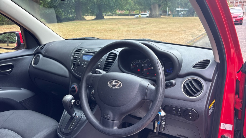 Hyundai i10 1.2 Active 5dr Auto Petrol Hatchback - Image 11