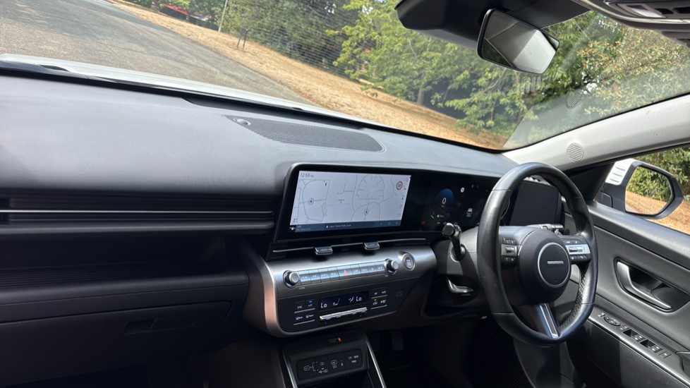 Hyundai KONA 1.6 Hybrid 129 Ultimate 5dr DCT Hybrid Hatchback - Image 9