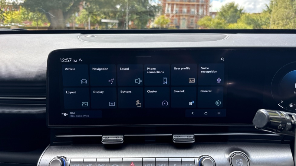 Hyundai KONA 1.6 Hybrid 129 Ultimate 5dr DCT Hybrid Hatchback - Image 35