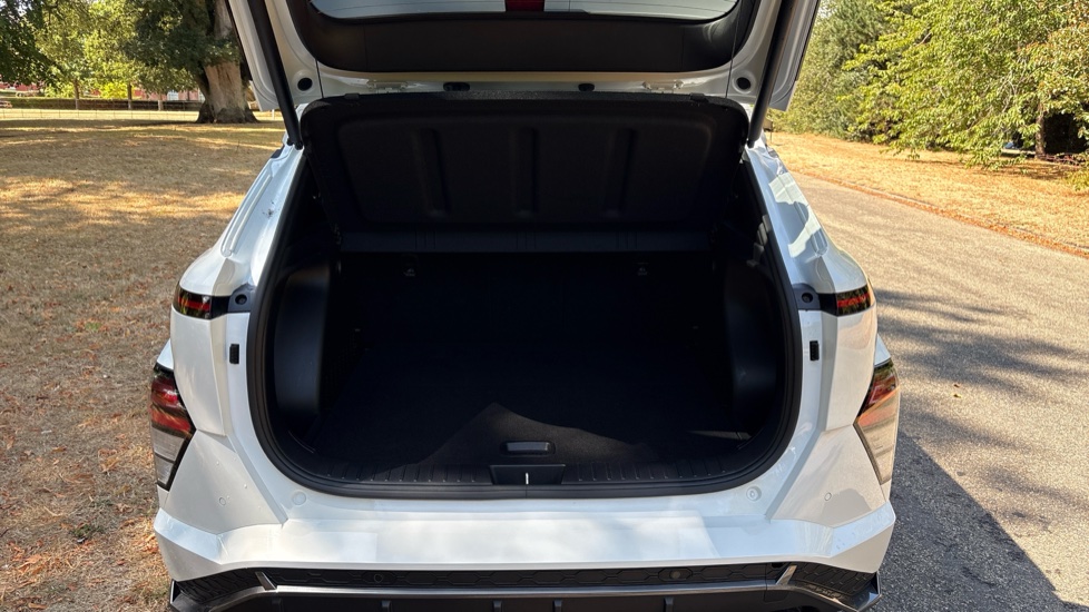 Hyundai KONA 1.6 Hybrid 129 N Line 5dr DCT Hybrid Hatchback - Image 4
