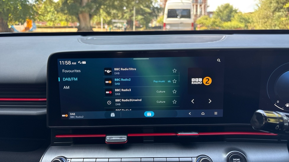 Hyundai KONA 1.6 Hybrid 129 N Line 5dr DCT Hybrid Hatchback - Image 31