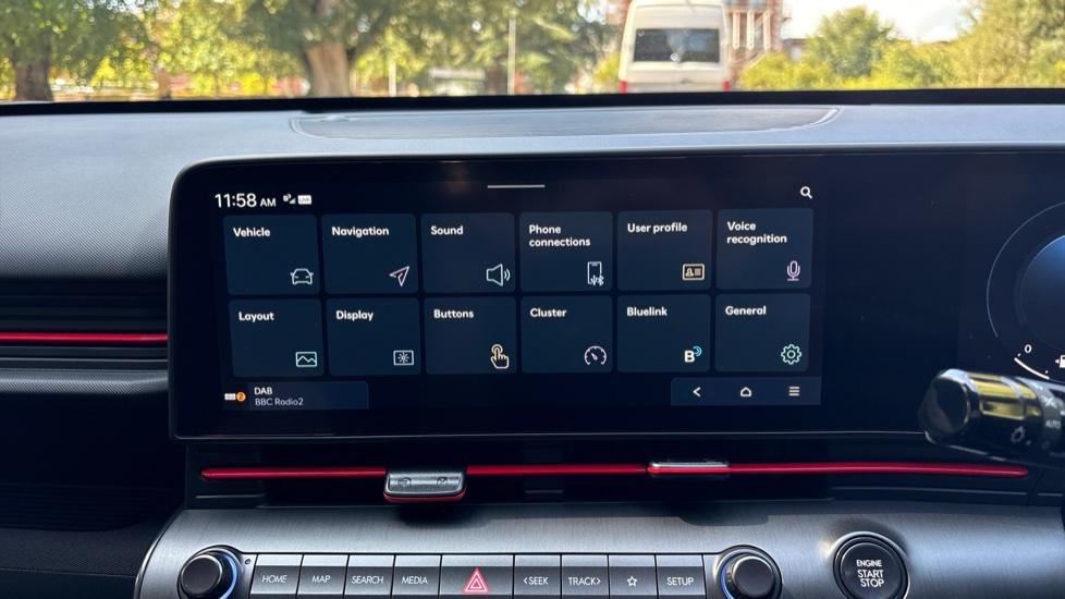 Hyundai KONA 1.6 Hybrid 129 N Line 5dr DCT Hybrid Hatchback - Image 35