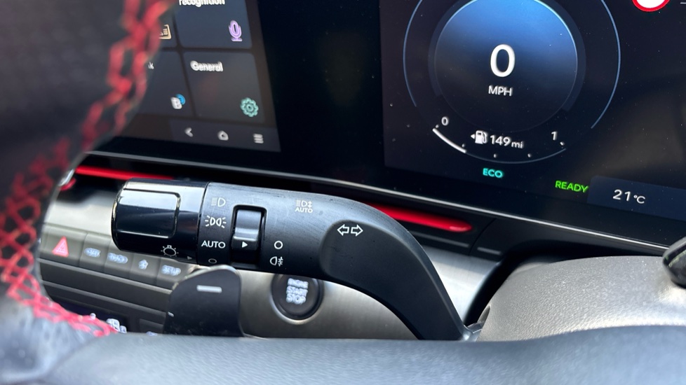 Hyundai KONA 1.6 Hybrid 129 N Line 5dr DCT Hybrid Hatchback - Image 41