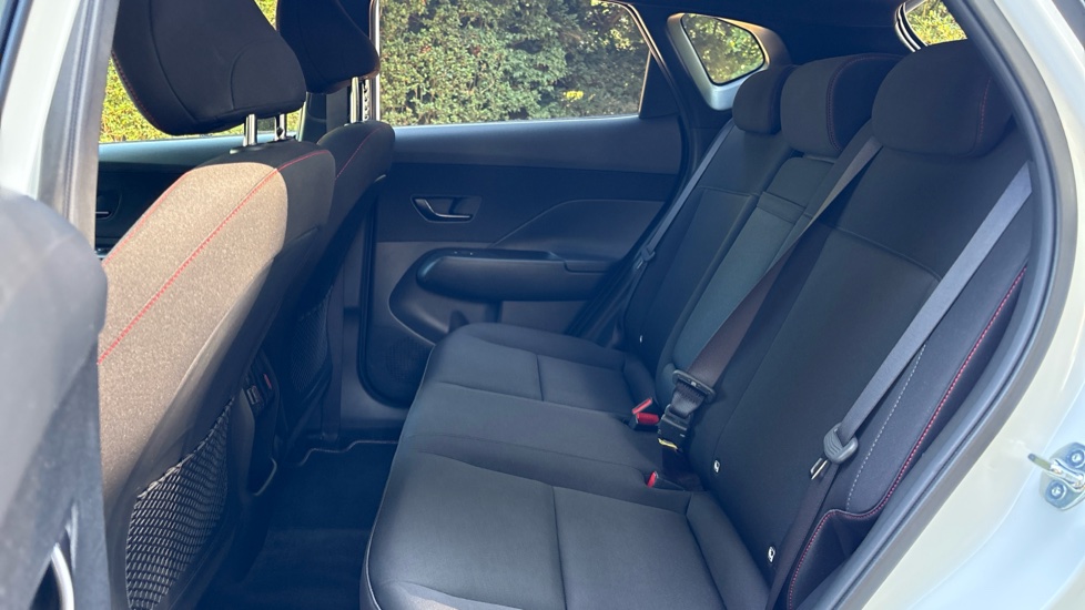 Hyundai KONA 1.6 Hybrid 129 N Line 5dr DCT Hybrid Hatchback - Image 16