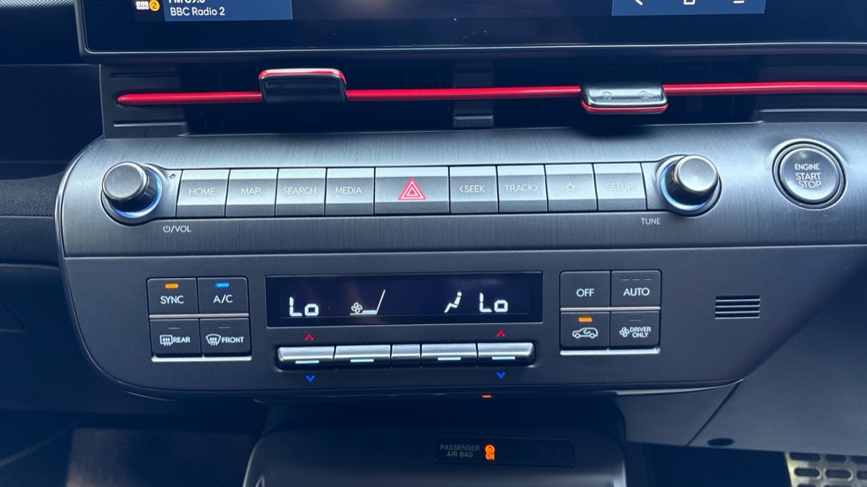 Hyundai KONA 1.6 Hybrid 129 N Line 5dr DCT Hybrid Hatchback - Image 37