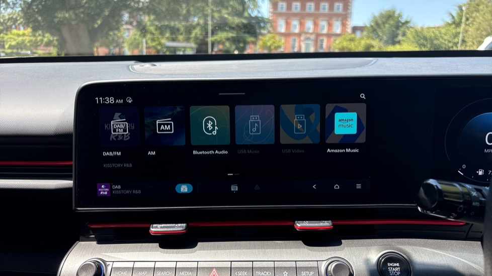Hyundai KONA 1.6 Hybrid 129 N Line 5dr DCT Hybrid Hatchback - Image 32