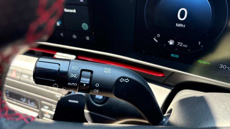 Hyundai KONA 1.6 Hybrid 129 N Line 5dr DCT Hybrid Hatchback - Image 42
