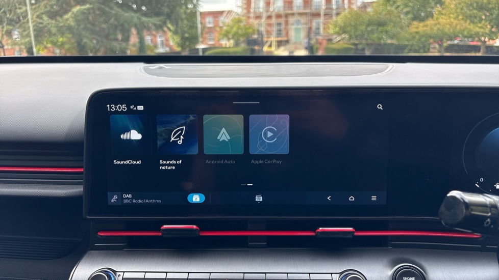 Hyundai KONA 1.6 Hybrid 129 N Line 5dr DCT Hybrid Hatchback - Image 32