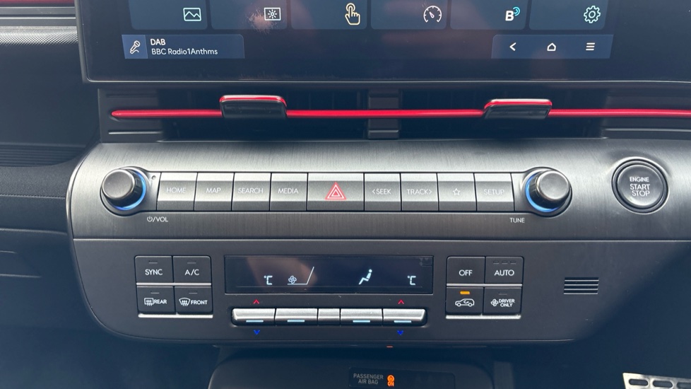 Hyundai KONA 1.6 Hybrid 129 N Line 5dr DCT Hybrid Hatchback - Image 35