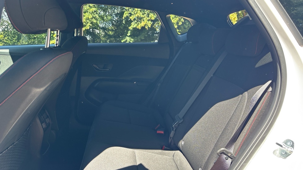 Hyundai KONA 1.6 Hybrid 129 N Line 5dr DCT Hybrid Hatchback - Image 16