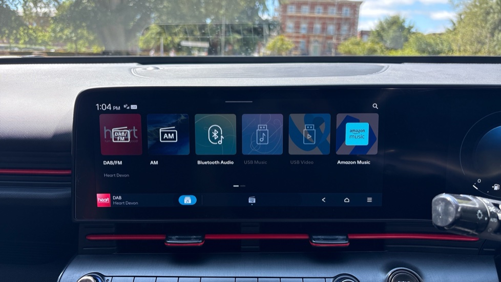 Hyundai KONA 1.6 Hybrid 129 N Line 5dr DCT Hybrid Hatchback - Image 32