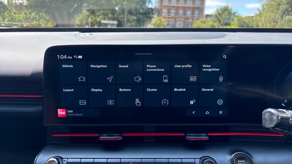 Hyundai KONA 1.6 Hybrid 129 N Line 5dr DCT Hybrid Hatchback - Image 35