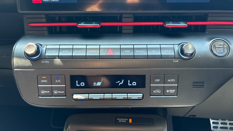 Hyundai KONA 1.6 Hybrid 129 N Line 5dr DCT Hybrid Hatchback - Image 36