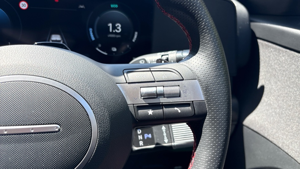 Hyundai KONA 1.6 Hybrid 129 N Line 5dr DCT Hybrid Hatchback - Image 39