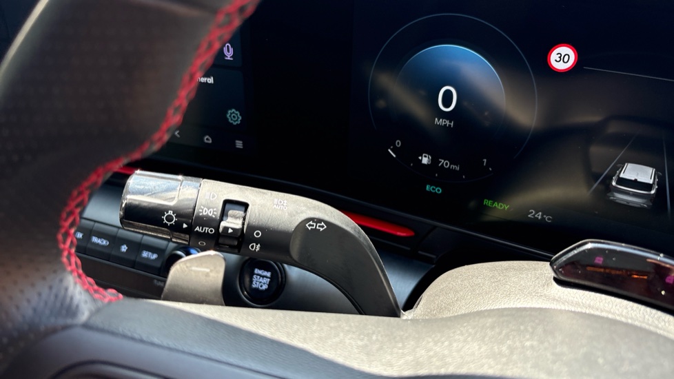 Hyundai KONA 1.6 Hybrid 129 N Line 5dr DCT Hybrid Hatchback - Image 41