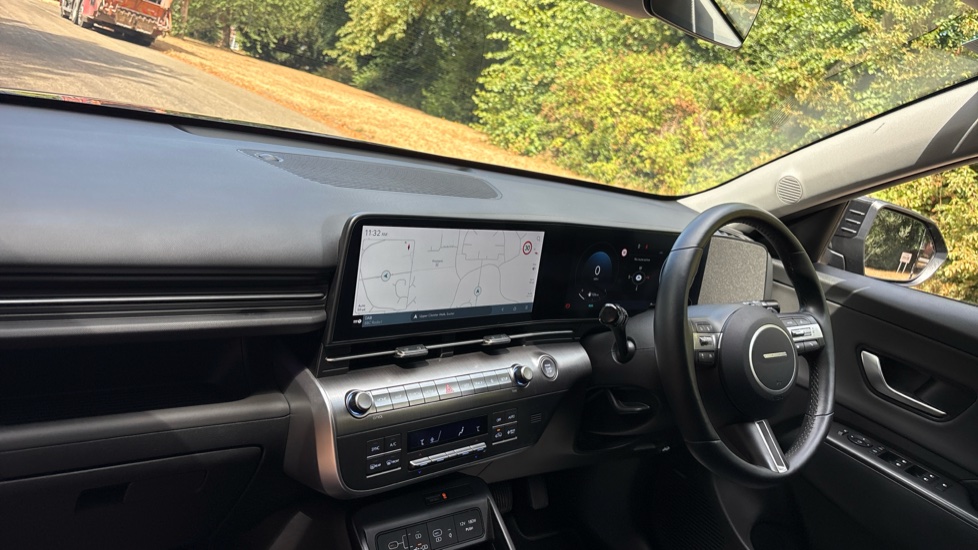 Hyundai KONA 1.6 Hybrid 129 Ultimate 5dr DCT Hybrid Hatchback - Image 9