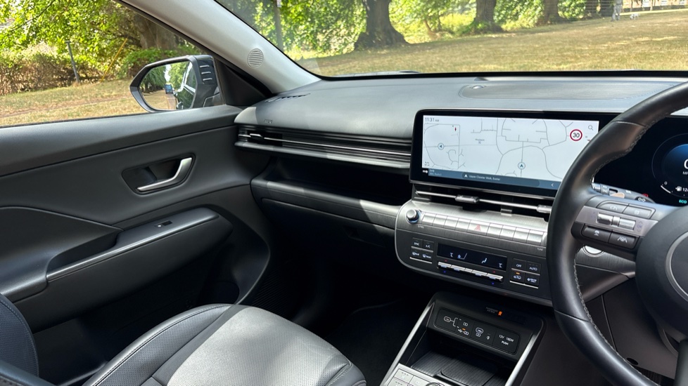 Hyundai KONA 1.6 Hybrid 129 Ultimate 5dr DCT Hybrid Hatchback - Image 14