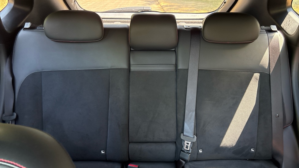Hyundai KONA 1.6 Hybrid 129 N Line S 5dr DCT Hybrid Hatchback - Image 15