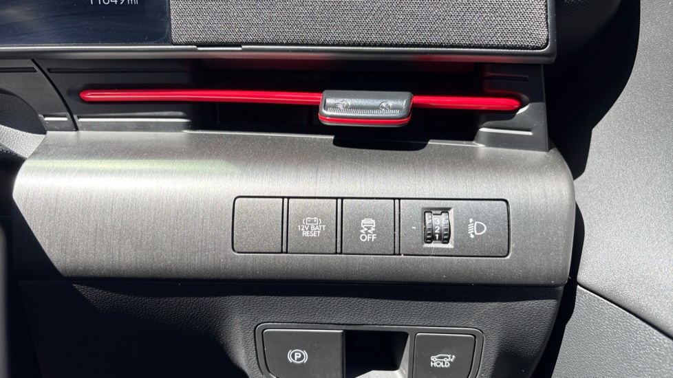 Hyundai KONA 1.6 Hybrid 129 N Line S 5dr DCT Hybrid Hatchback - Image 43