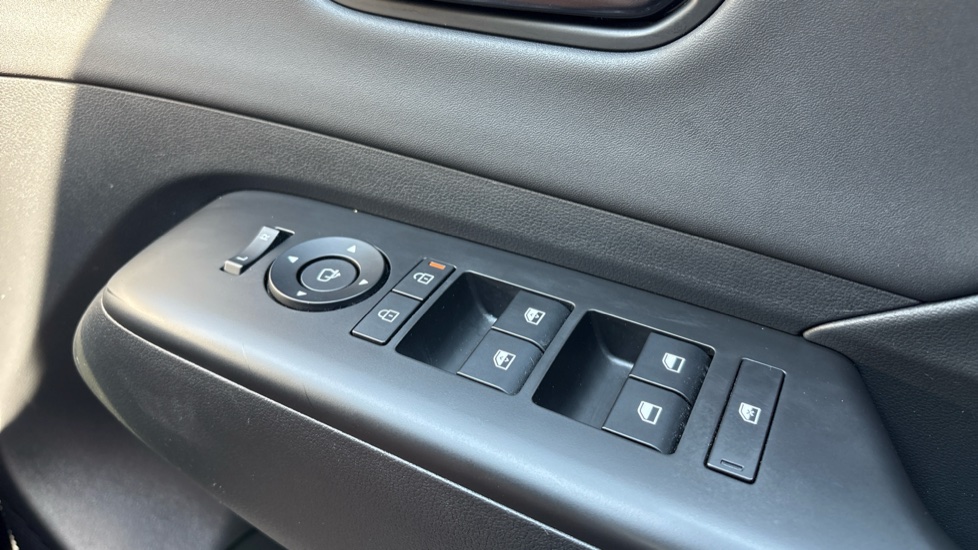 Hyundai KONA 1.6 Hybrid 129 N Line S 5dr DCT Hybrid Hatchback - Image 44