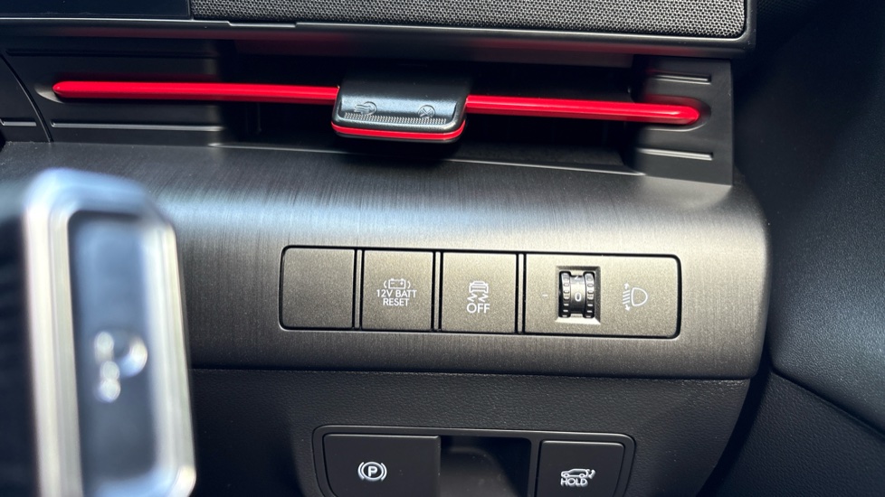 Hyundai KONA 1.6 Hybrid 129 N Line S 5dr DCT Hybrid Hatchback - Image 43