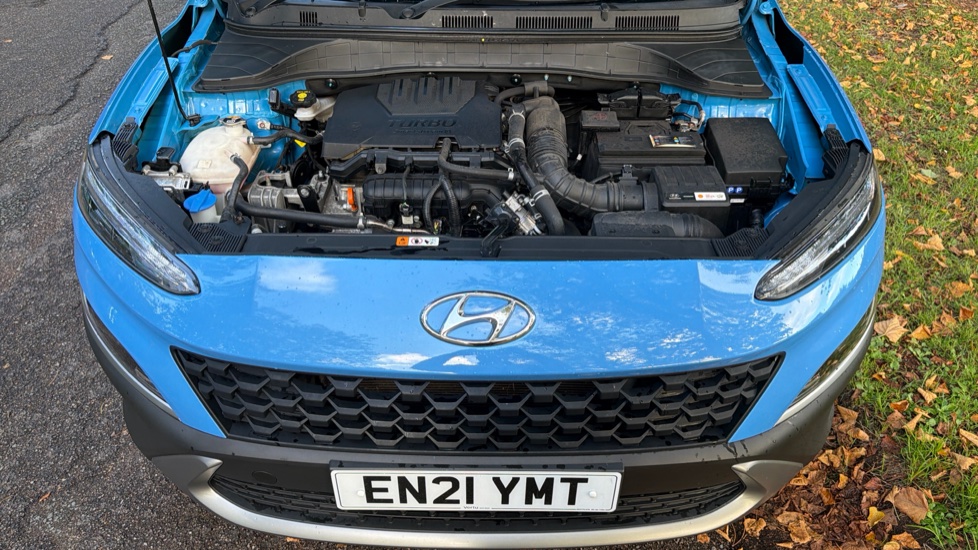 Hyundai KONA 1.0 TGDi 48V MHEV SE Connect 5dr Petrol Hatchback - Image 8