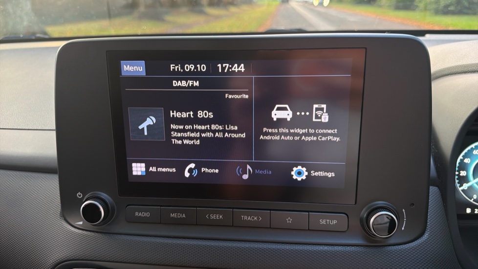 Hyundai KONA 1.0 TGDi 48V MHEV SE Connect 5dr Petrol Hatchback - Image 12