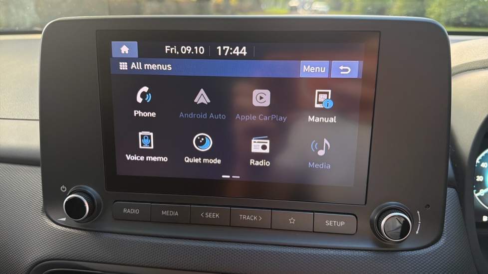 Hyundai KONA 1.0 TGDi 48V MHEV SE Connect 5dr Petrol Hatchback - Image 23