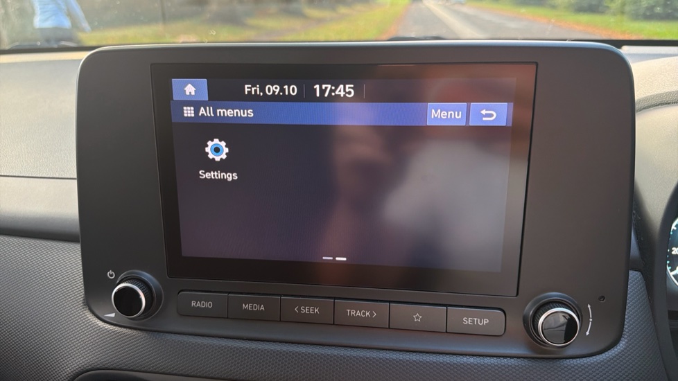 Hyundai KONA 1.0 TGDi 48V MHEV SE Connect 5dr Petrol Hatchback - Image 24