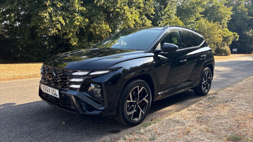 Hyundai TUCSON 1.6T N Line S 5dr Petrol Estate - Image 22