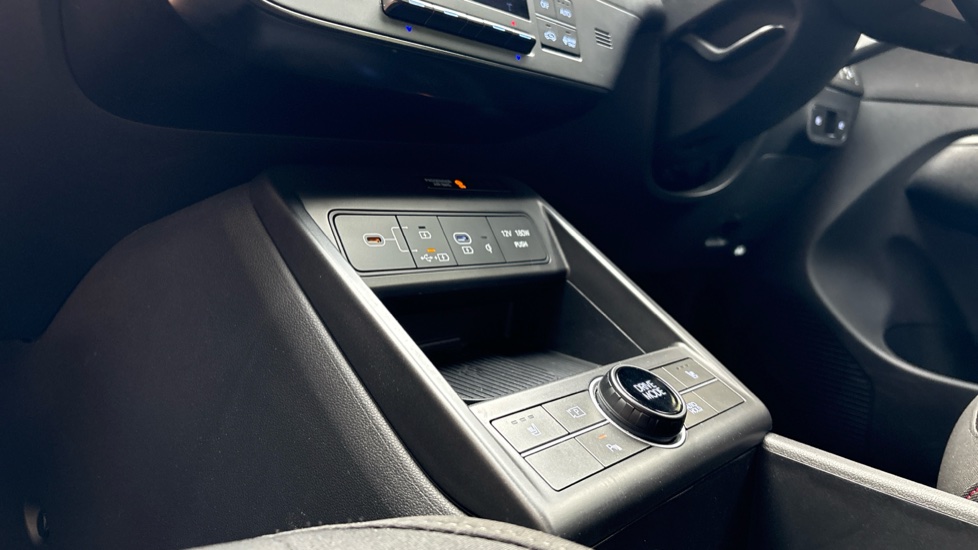 Hyundai KONA 160kW N Line 65kWh 5dr Auto Electric Hatchback - Image 13