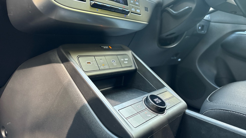 Hyundai KONA 160kW Advance 65kWh 5dr Auto Electric Hatchback - Image 13