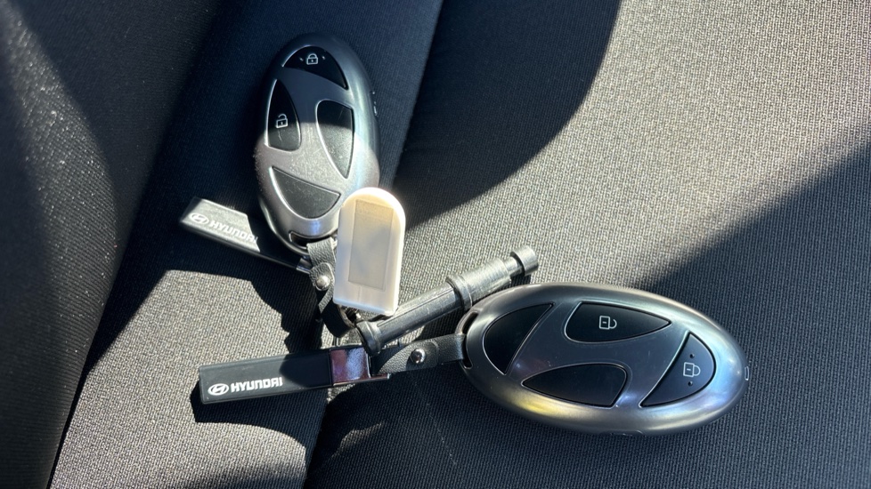 Hyundai KONA 1.6 Hybrid 138 N Line 5dr DCT Hybrid Hatchback - Image 20