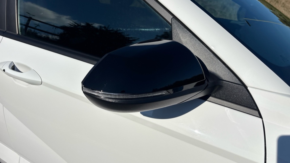Hyundai KONA 1.6 Hybrid 138 N Line 5dr DCT Hybrid Hatchback - Image 24