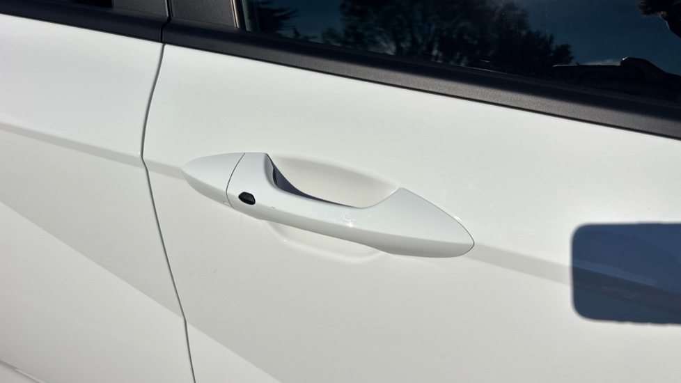 Hyundai KONA 1.6 Hybrid 138 N Line 5dr DCT Hybrid Hatchback - Image 25