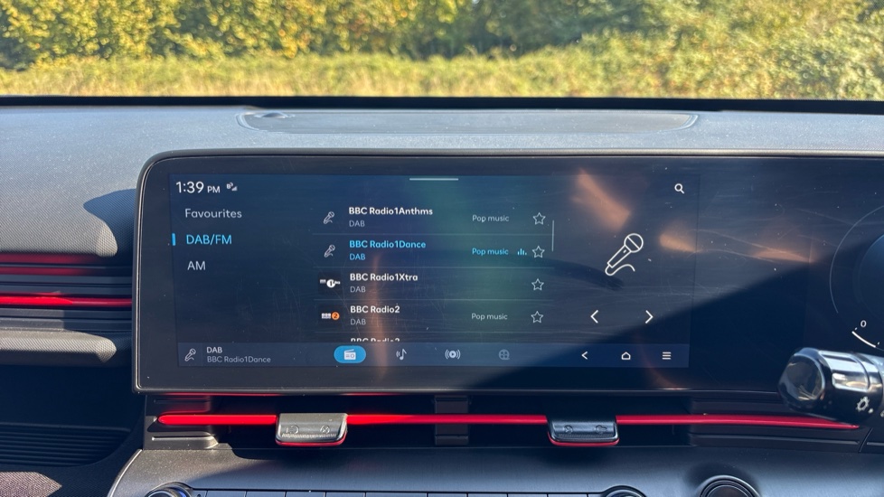 Hyundai KONA 1.6 Hybrid 138 N Line 5dr DCT Hybrid Hatchback - Image 28