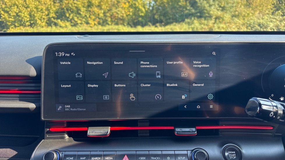 Hyundai KONA 1.6 Hybrid 138 N Line 5dr DCT Hybrid Hatchback - Image 32