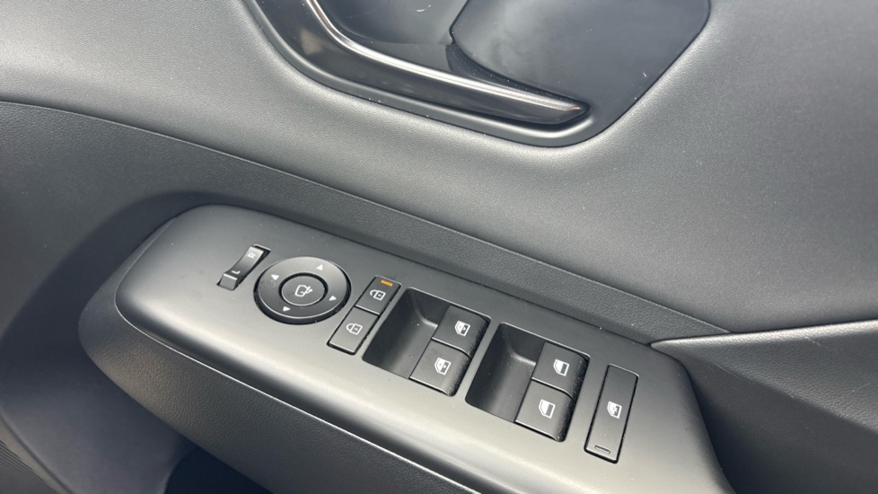 Hyundai KONA 1.6 Hybrid 138 N Line 5dr DCT Hybrid Hatchback - Image 42
