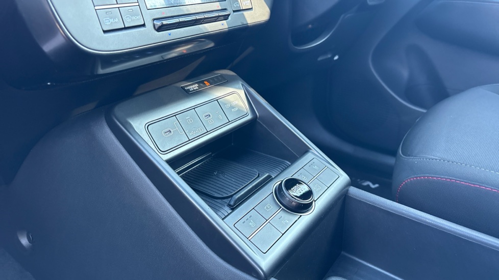 Hyundai KONA 1.6 Hybrid 138 N Line 5dr DCT Hybrid Hatchback - Image 13
