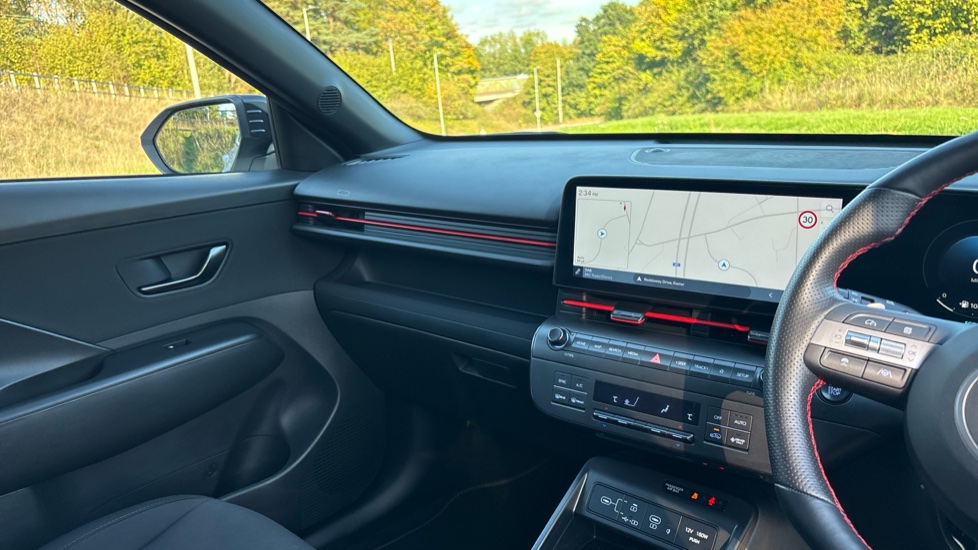 Hyundai KONA 1.6 Hybrid 138 N Line 5dr DCT Hybrid Hatchback - Image 14