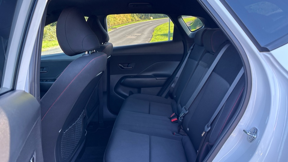 Hyundai KONA 1.6 Hybrid 138 N Line 5dr DCT Hybrid Hatchback - Image 16
