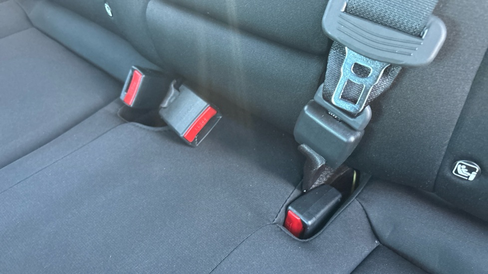 Hyundai KONA 1.6 Hybrid 138 N Line 5dr DCT Hybrid Hatchback - Image 17