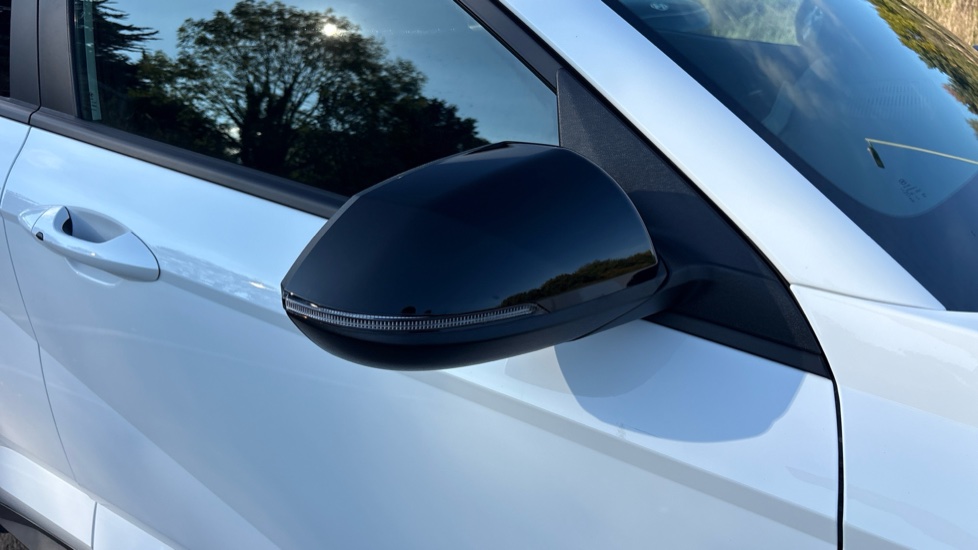 Hyundai KONA 1.6 Hybrid 138 N Line 5dr DCT Hybrid Hatchback - Image 24