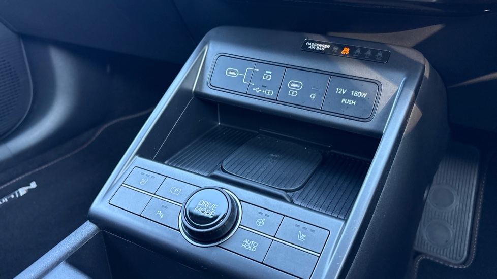 Hyundai KONA 1.6 Hybrid 138 N Line 5dr DCT Hybrid Hatchback - Image 32