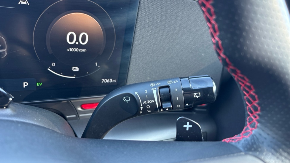 Hyundai KONA 1.6 Hybrid 138 N Line 5dr DCT Hybrid Hatchback - Image 35