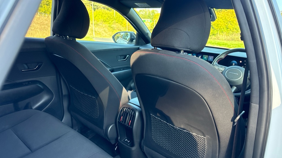 Hyundai KONA 1.6 Hybrid 138 N Line 5dr DCT Hybrid Hatchback - Image 41